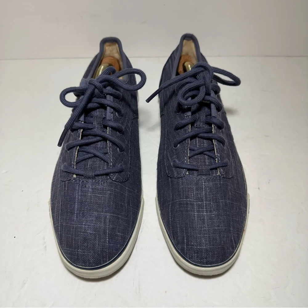 UGG HALLY LOW TOP FASHION SNEAKERS -NIGHT BLUE CANVAS WOMEN'S SZ US 10